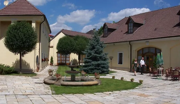 Hotel Baroko 3*